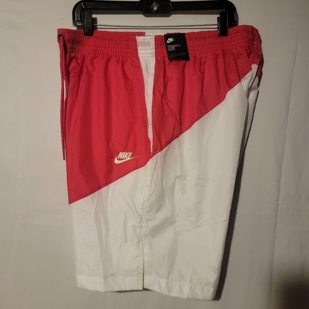 Nike Air Sportswear Windrunner Track Shorts Men's XL White/Pink AR2424-623